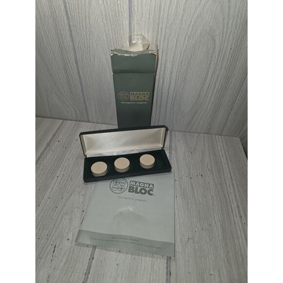 Magna Bloc Neodymium Therapeutic Magnets By Amway 3 With Box 1999 - Picture 10 of 10